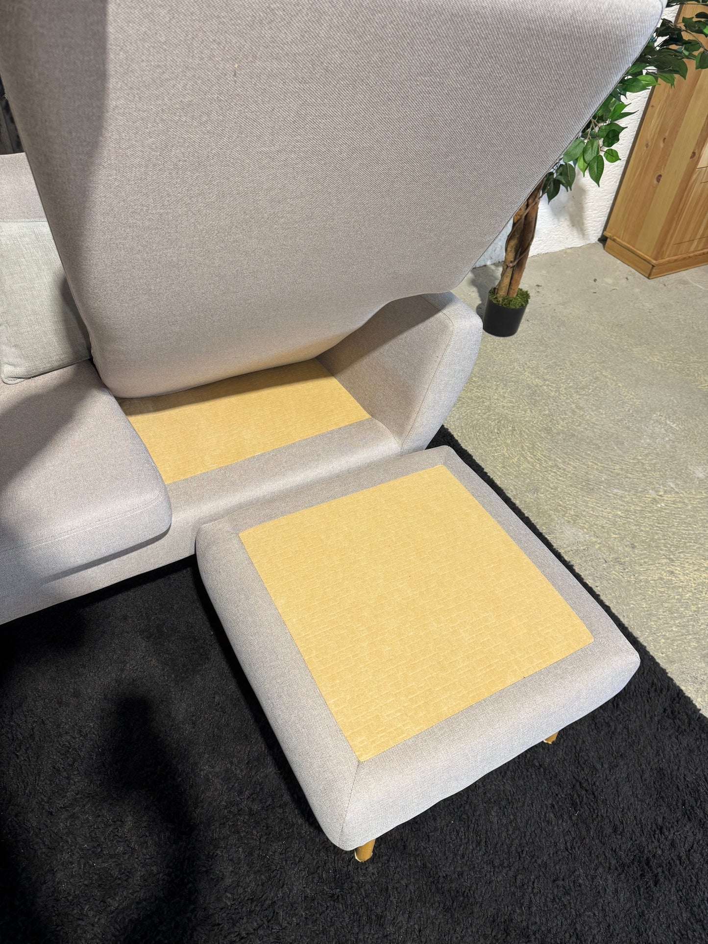 Hellgraues Ecksofa