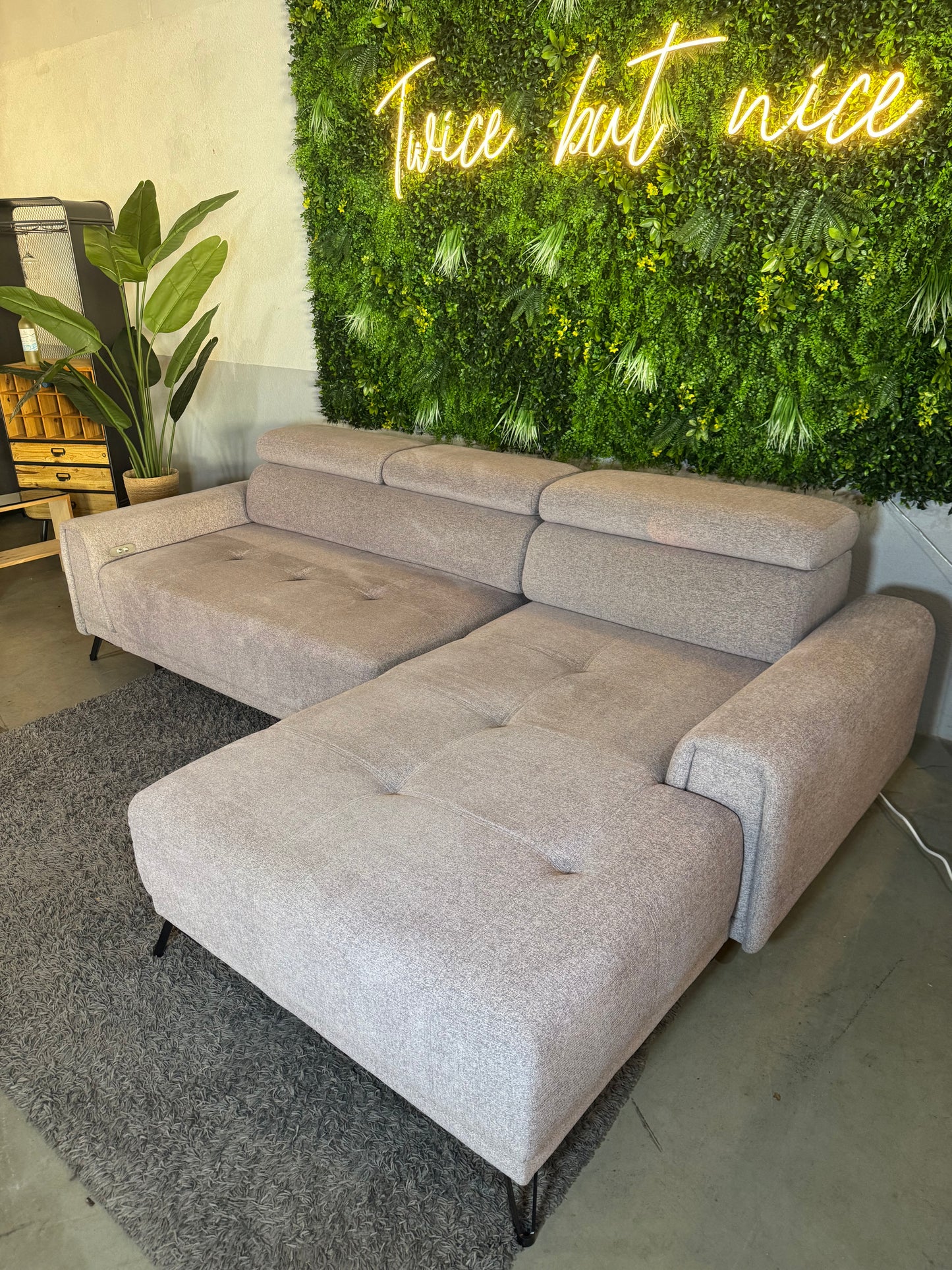 Ecksofa mit elektr. Schlaffunktion