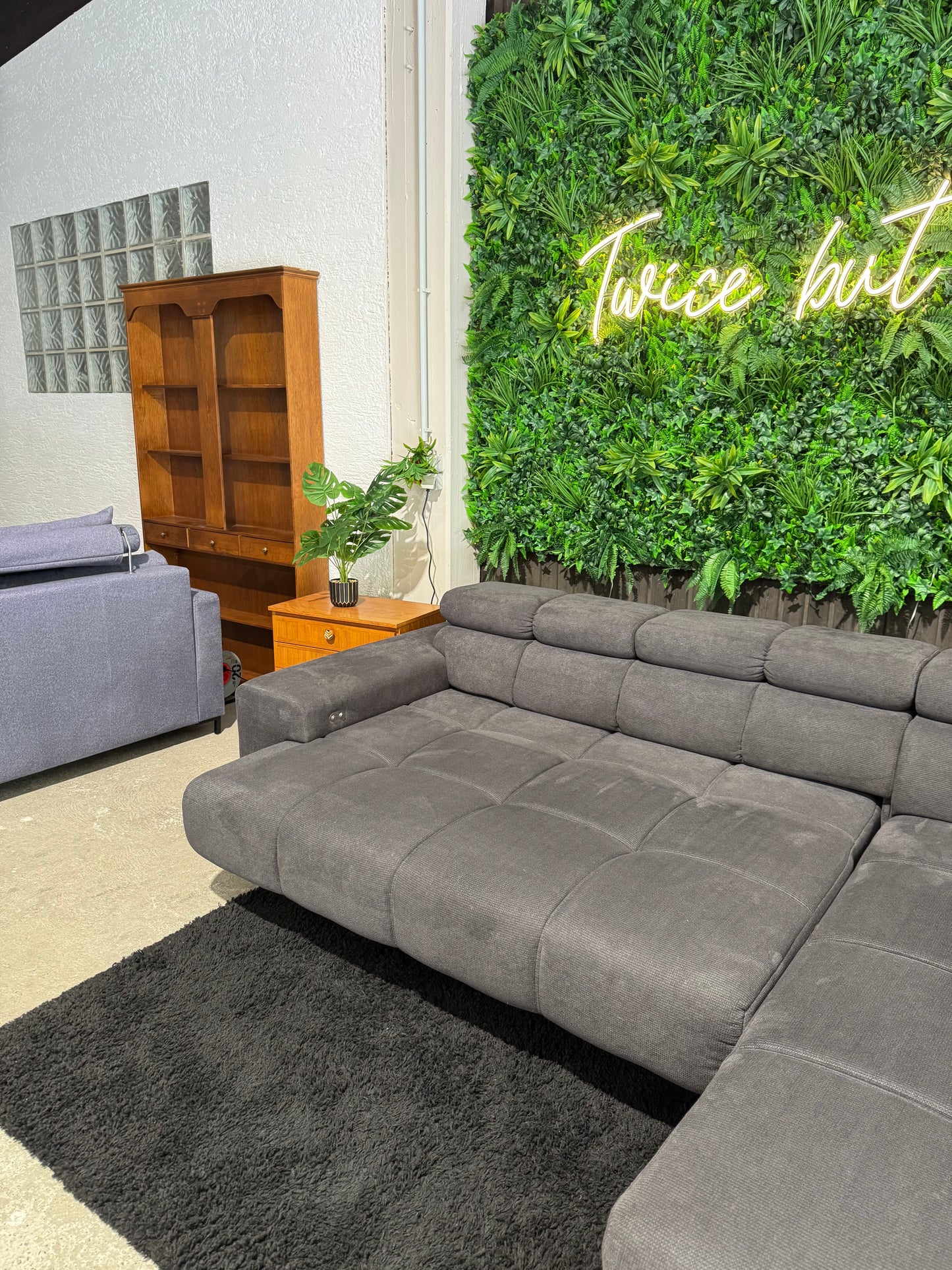 „Freiraum“ Ecksofa mit elektr. Schlaffunktion