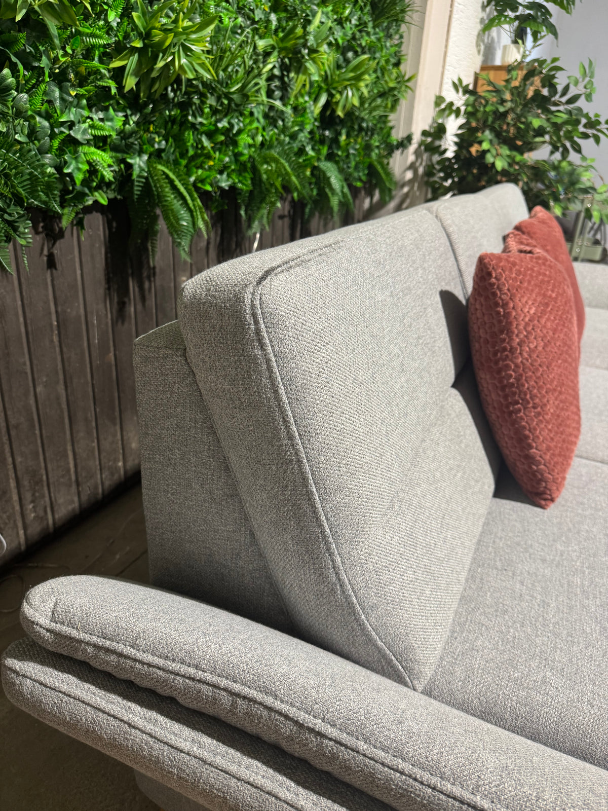 hellgraues Ecksofa