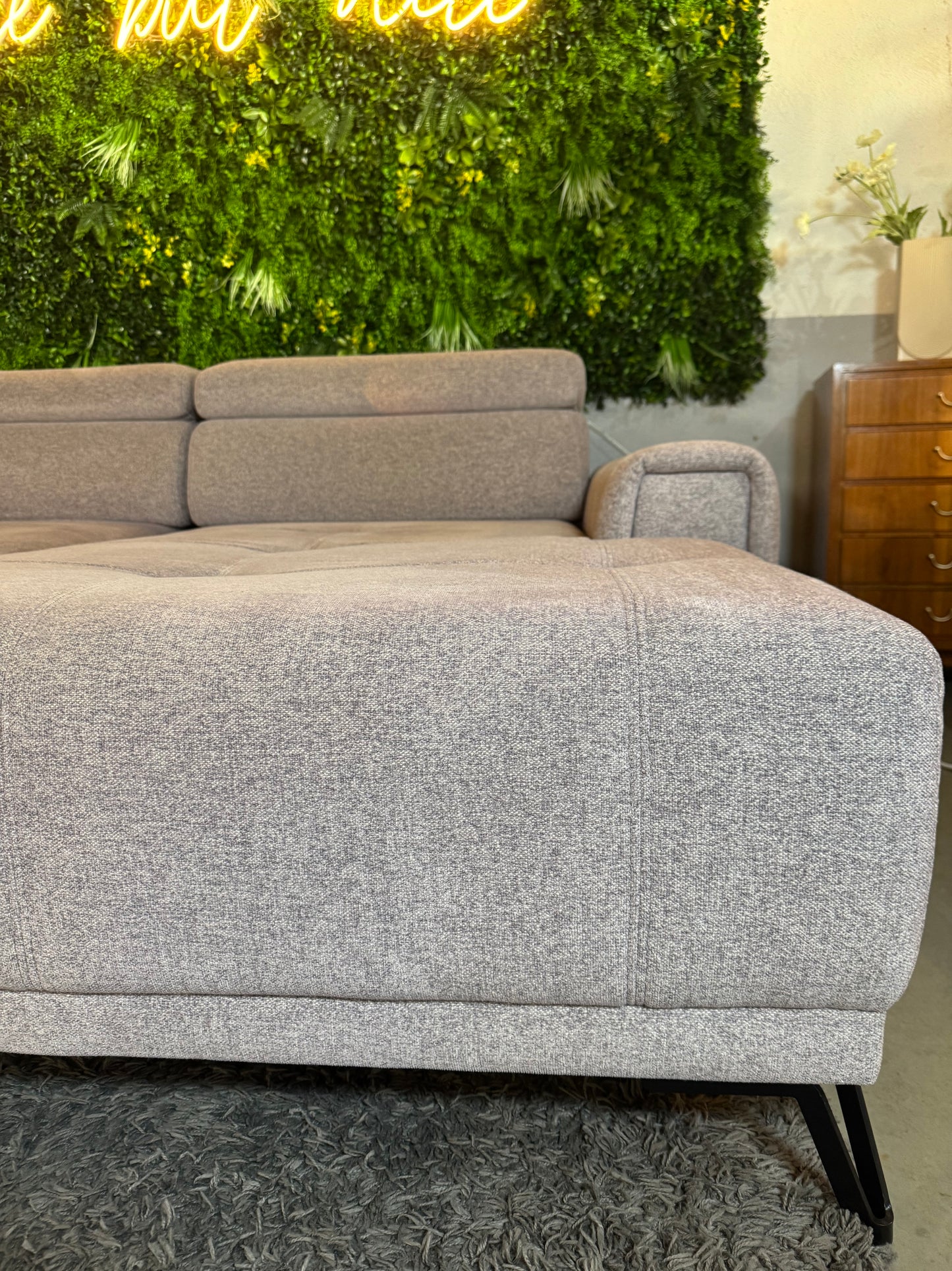 Ecksofa mit elektr. Schlaffunktion