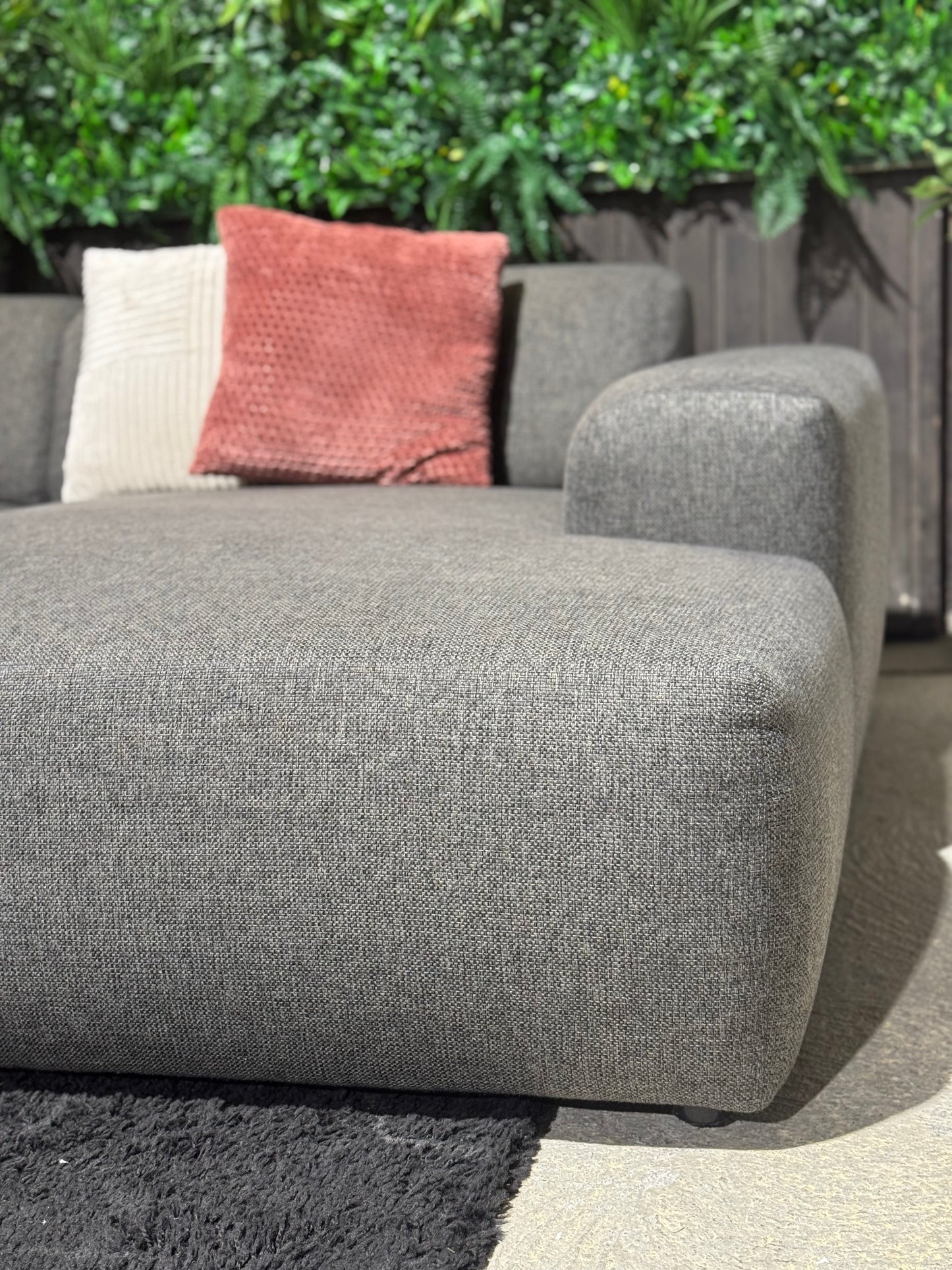 „MYCS Pyllow“ Ecksofa