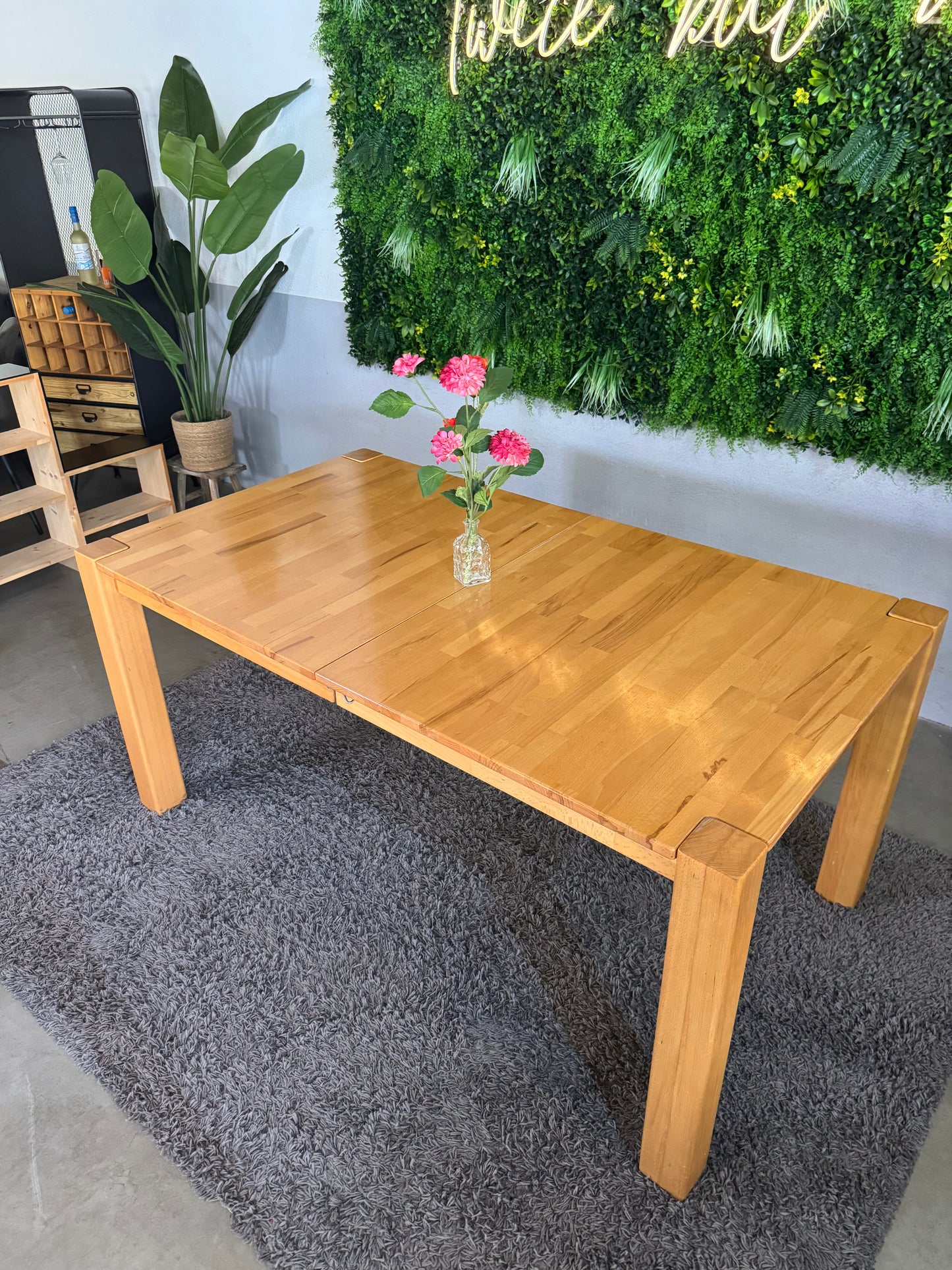 massiver Holz Esstisch - ausziehbar