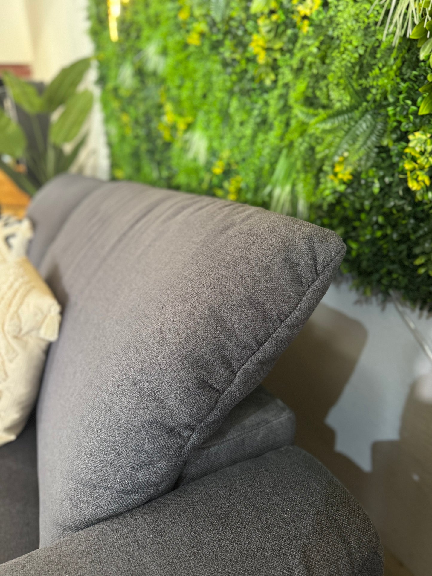 Ecksofa mit breiter Liegefläche