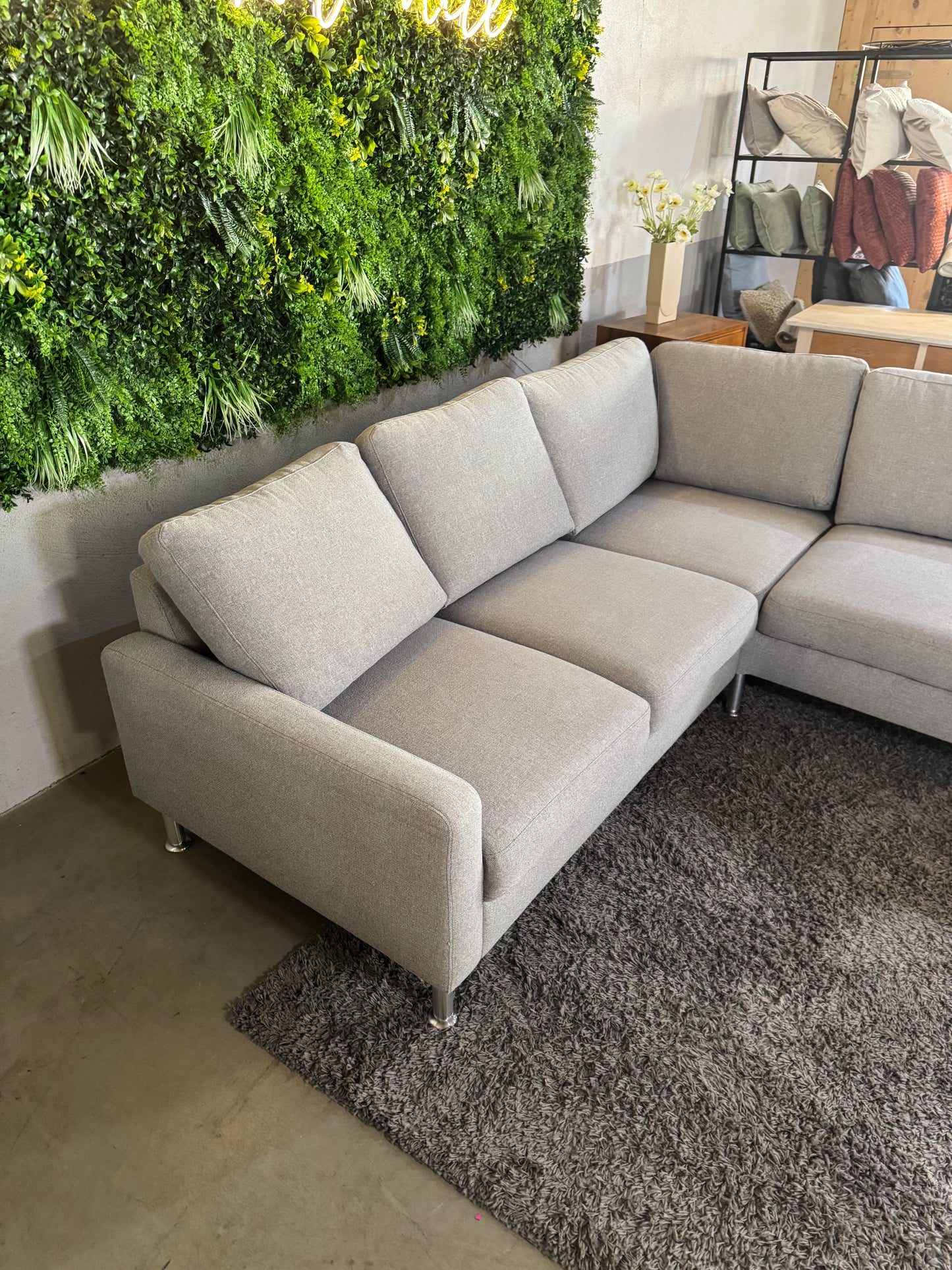 hellgraues Ecksofa
