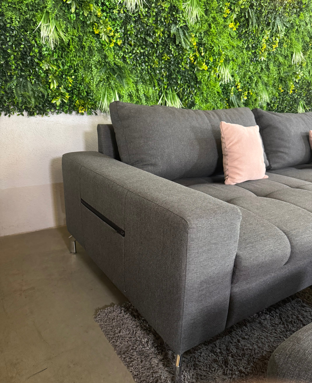 Ecksofa mit USB-Funktion