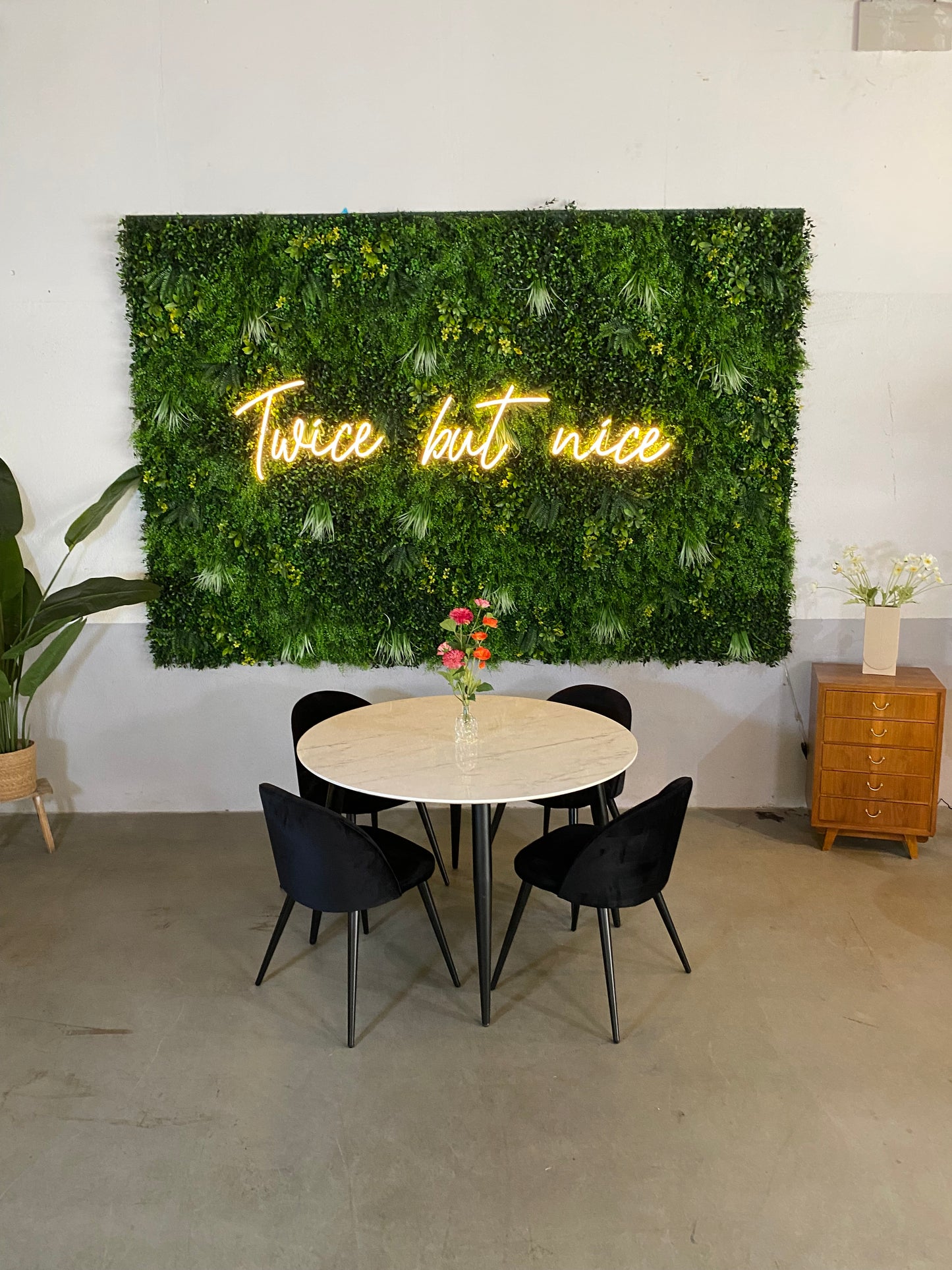 Esstisch in Marmoroptik + 4 Stühle