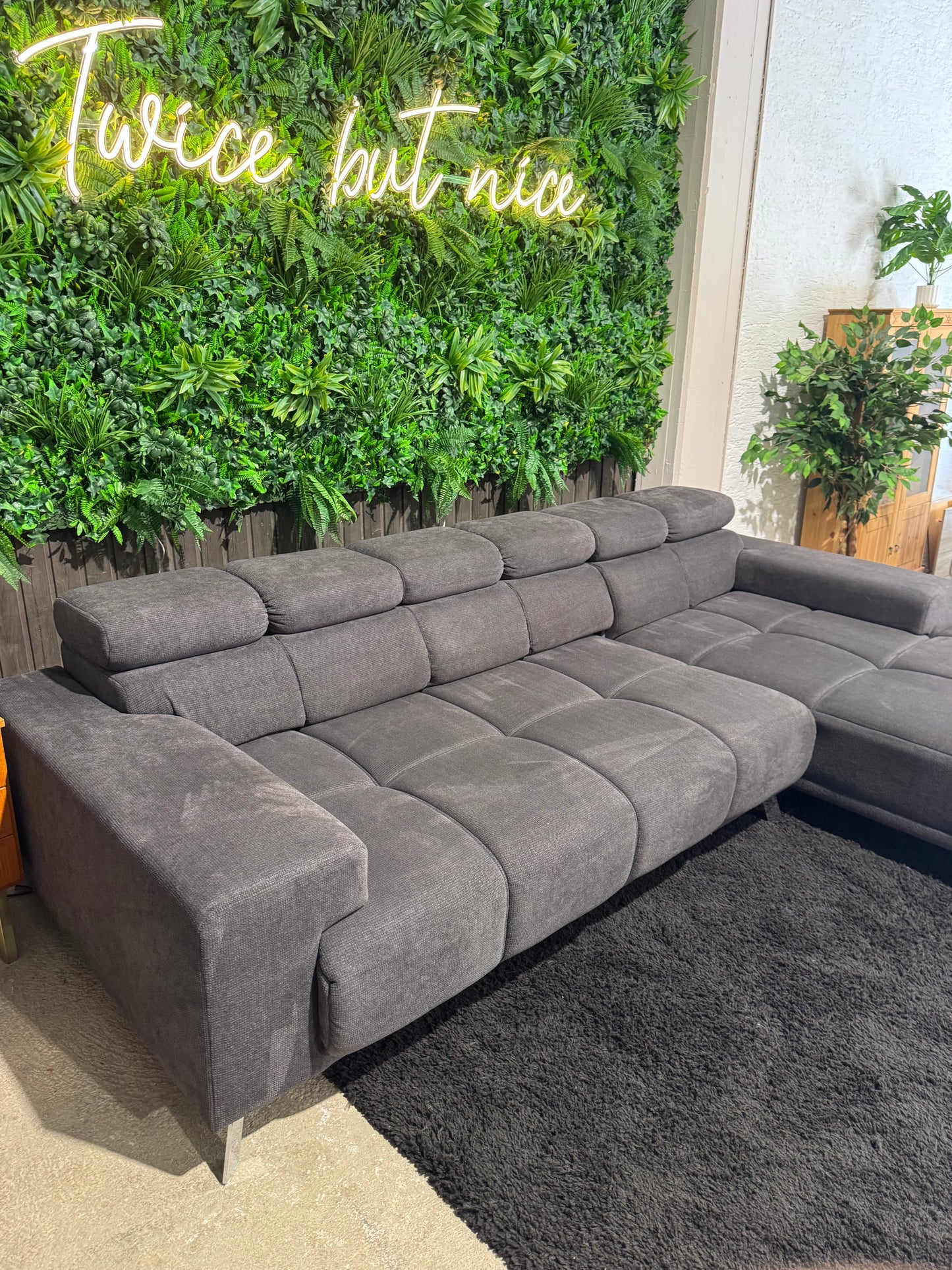 „Freiraum“ Ecksofa mit elektr. Schlaffunktion