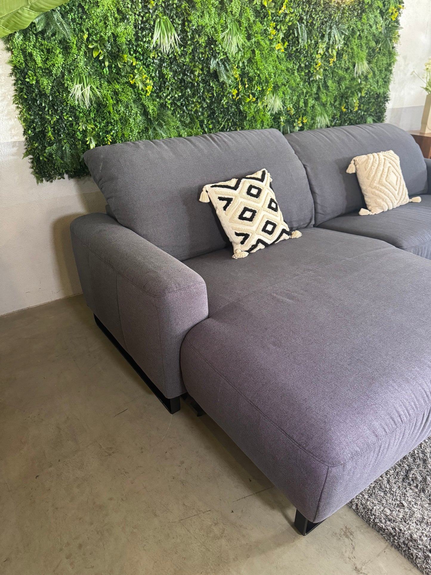 Ecksofa mit breiter Liegefläche