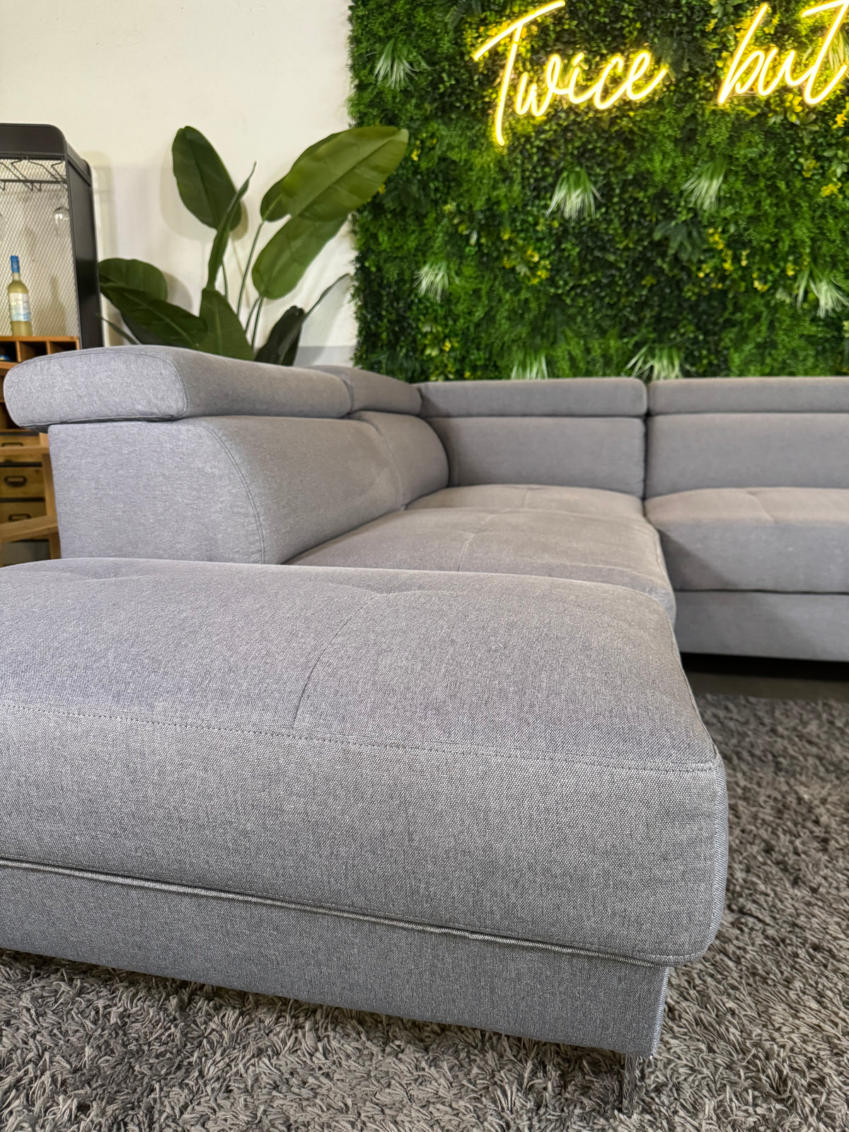 Ecksofa „Mömax“ mit Schlaffunktion