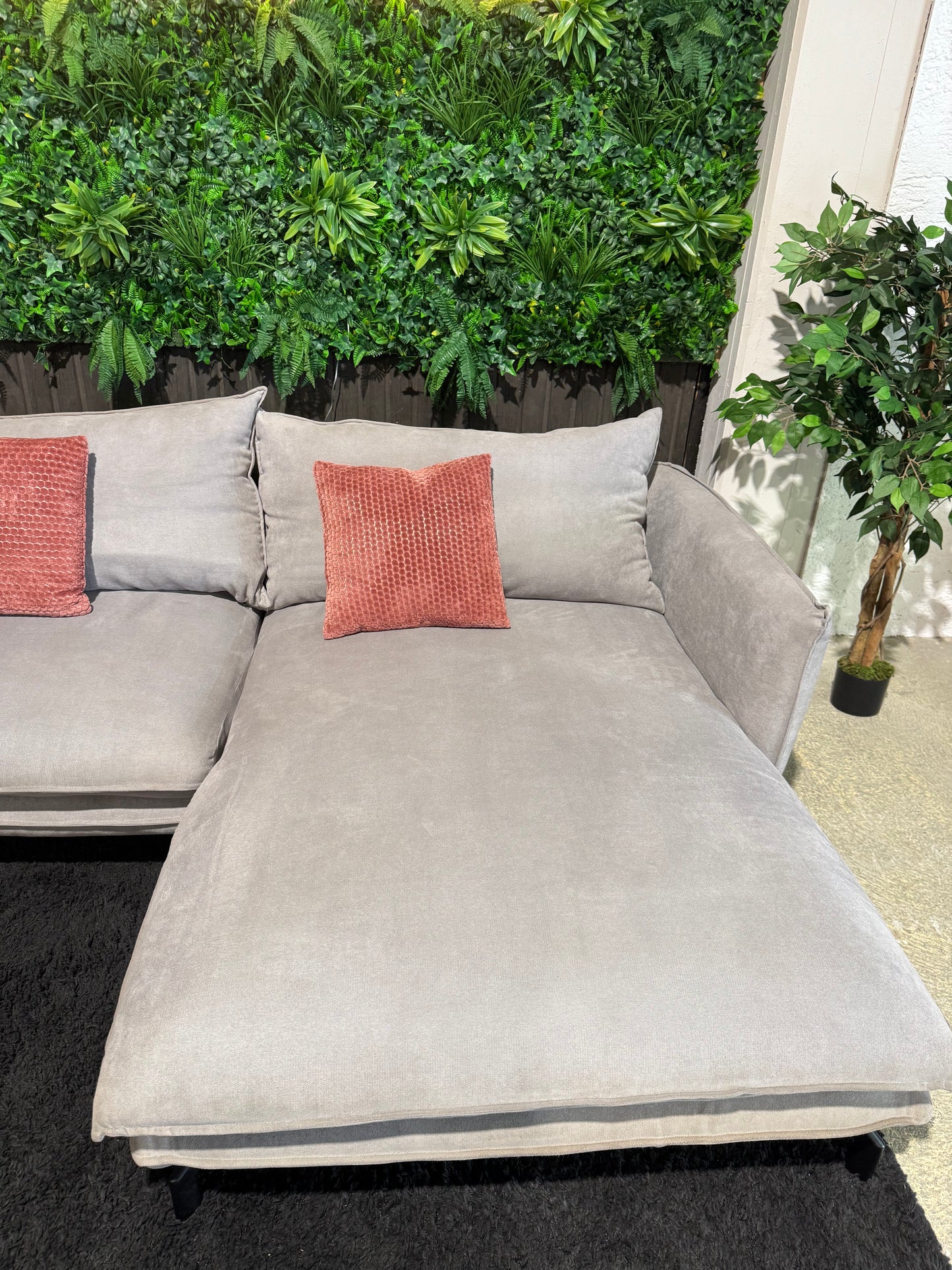 hellgraues Ecksofa