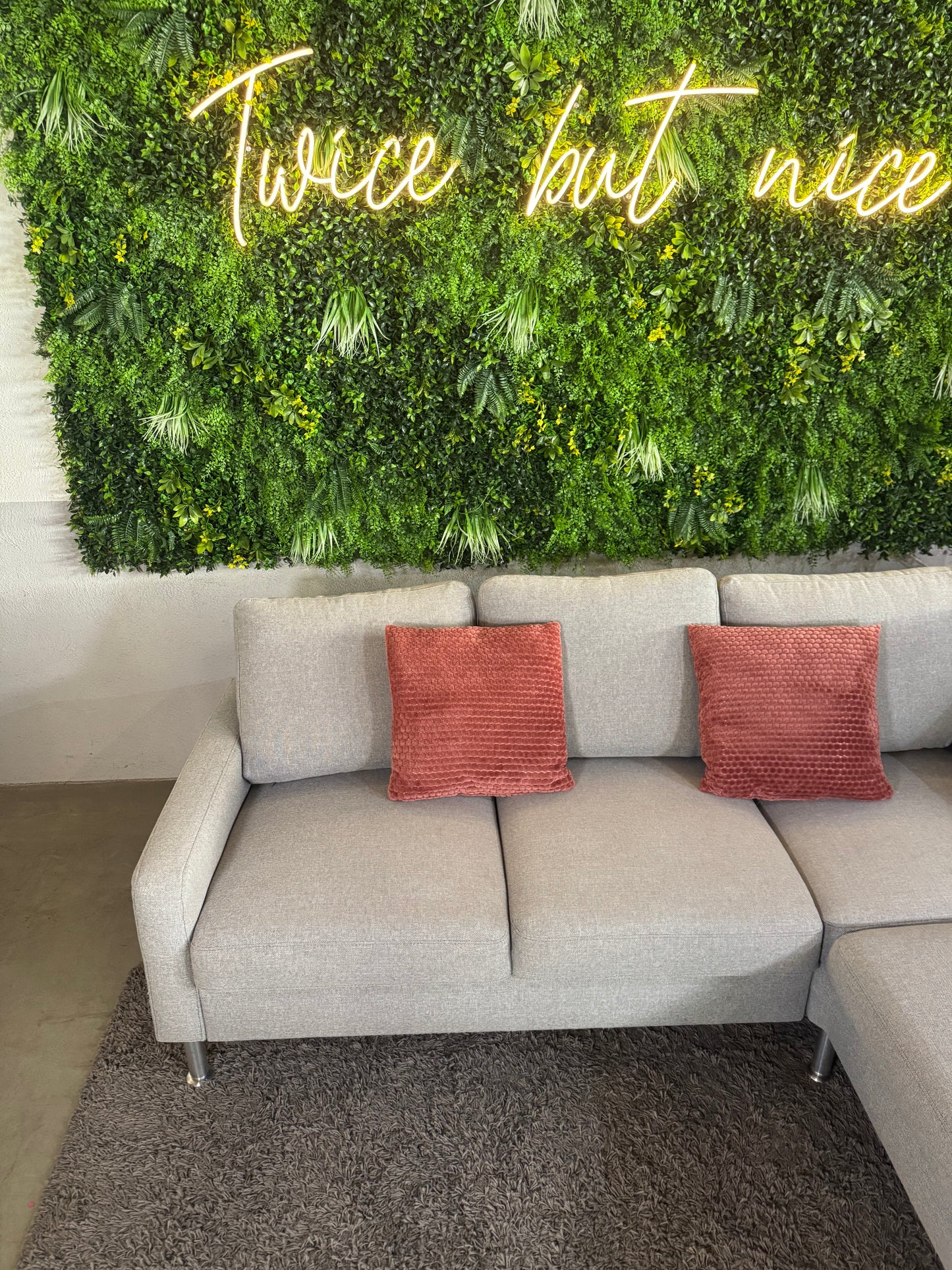 hellgraues Ecksofa