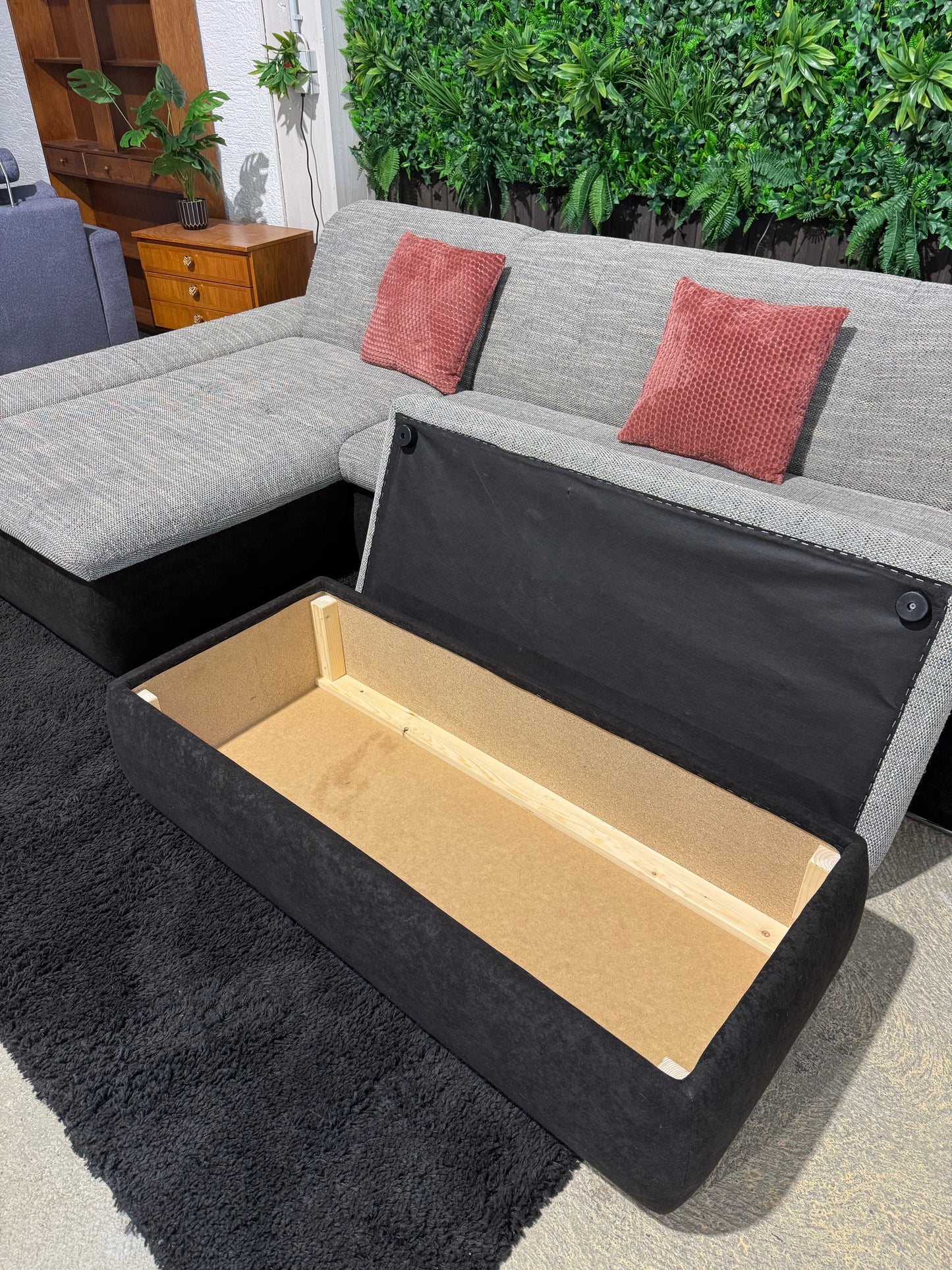 „Domo Collection“ Ecksofa mit Hocker
