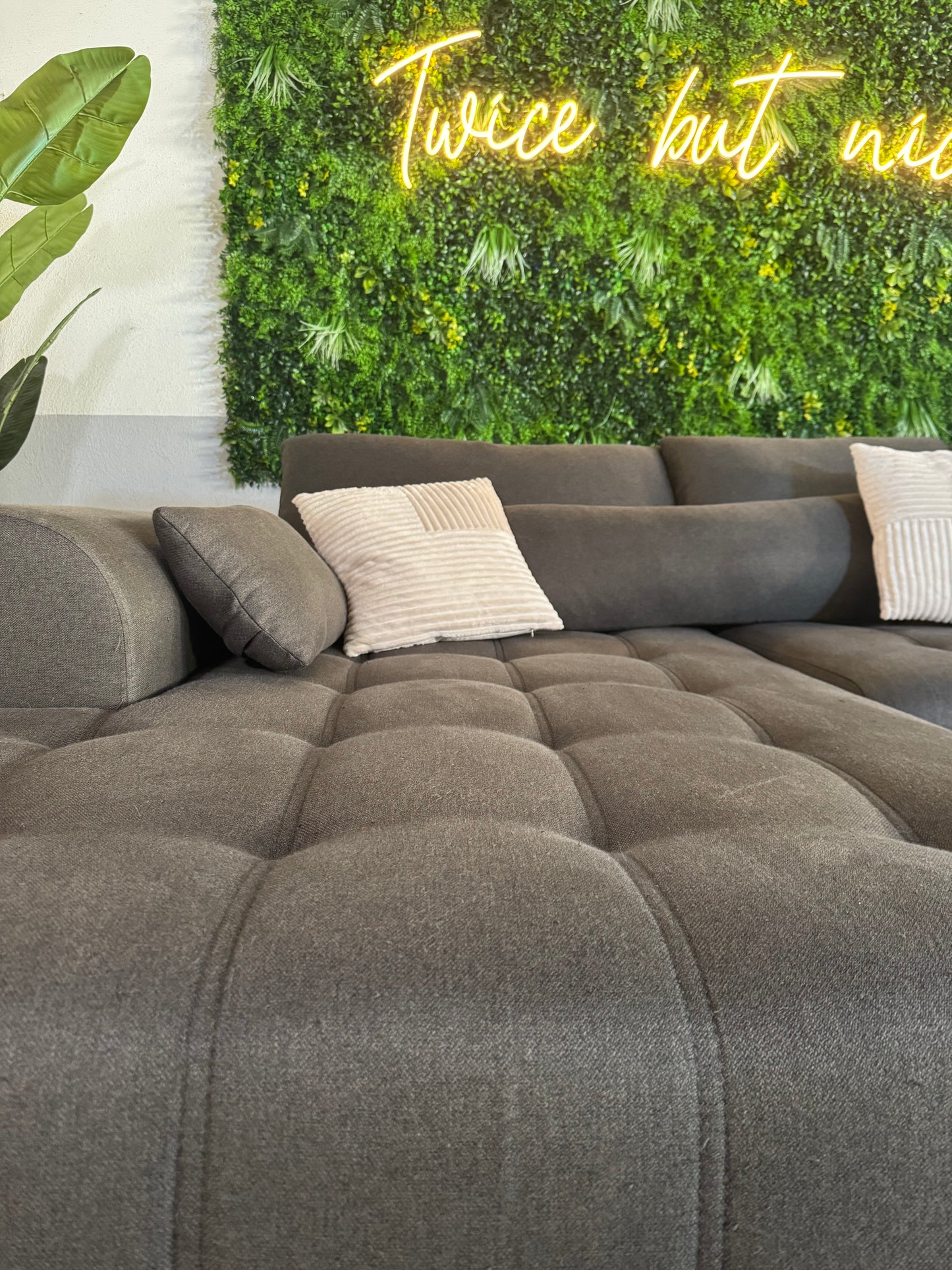 Ecksofa mit elektr. Schlaffunktion