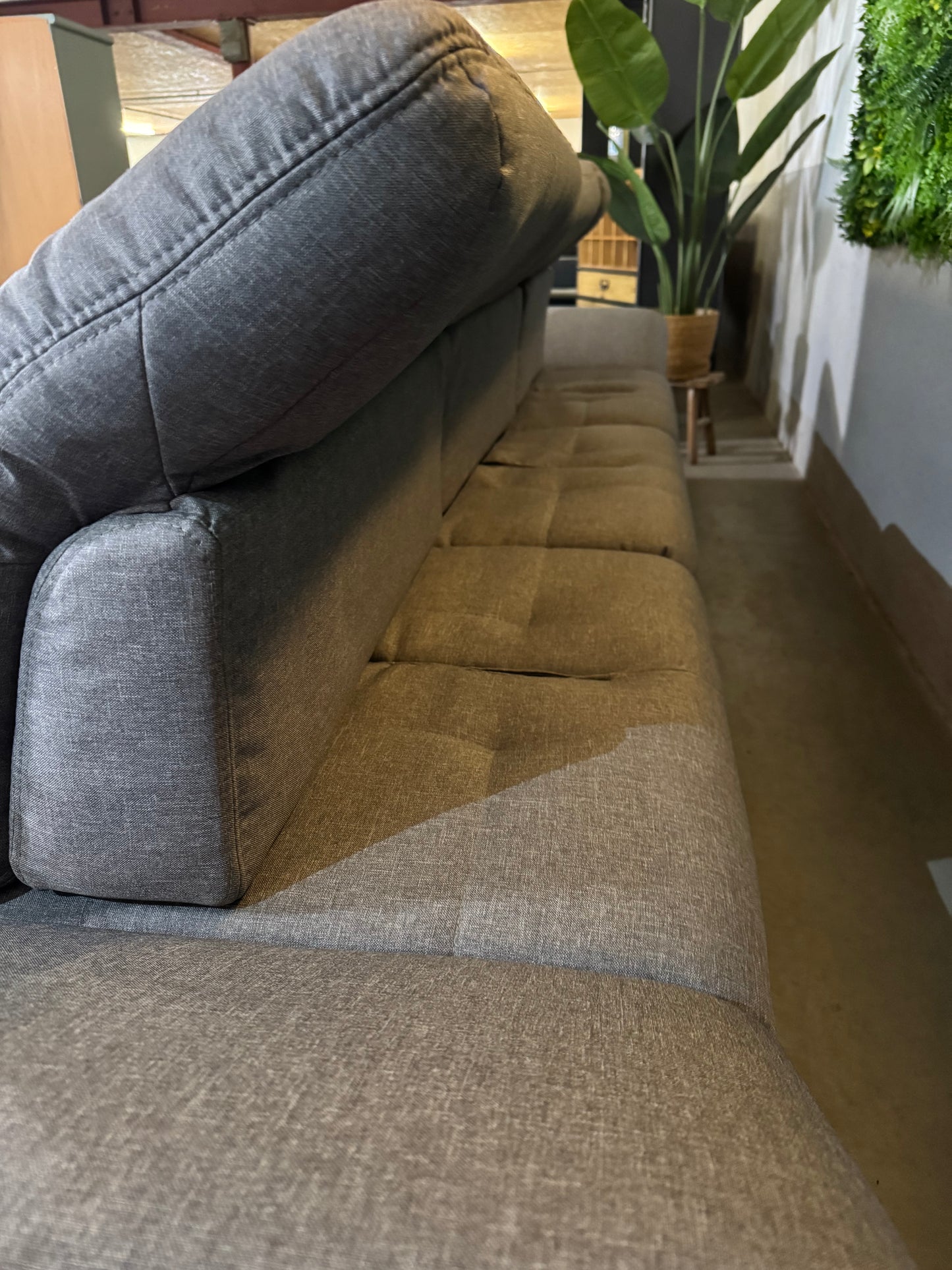 Ecksofa mit Schlaffunktion & verstellbaren Lehnen