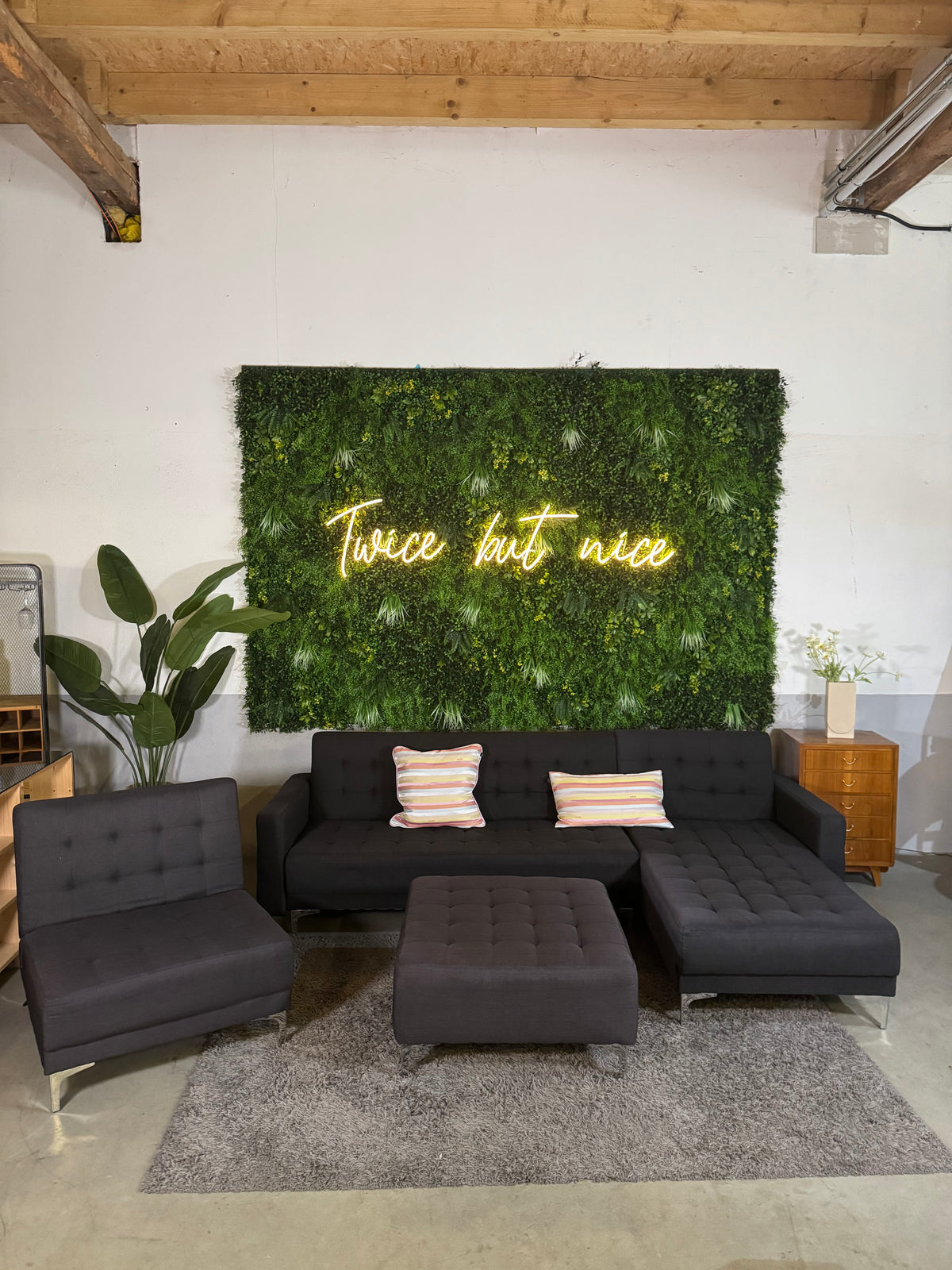 Schlafsofa mit Sitzhocker