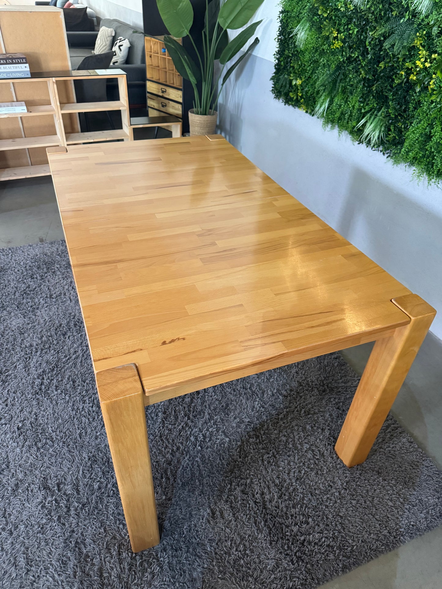 massiver Holz Esstisch - ausziehbar