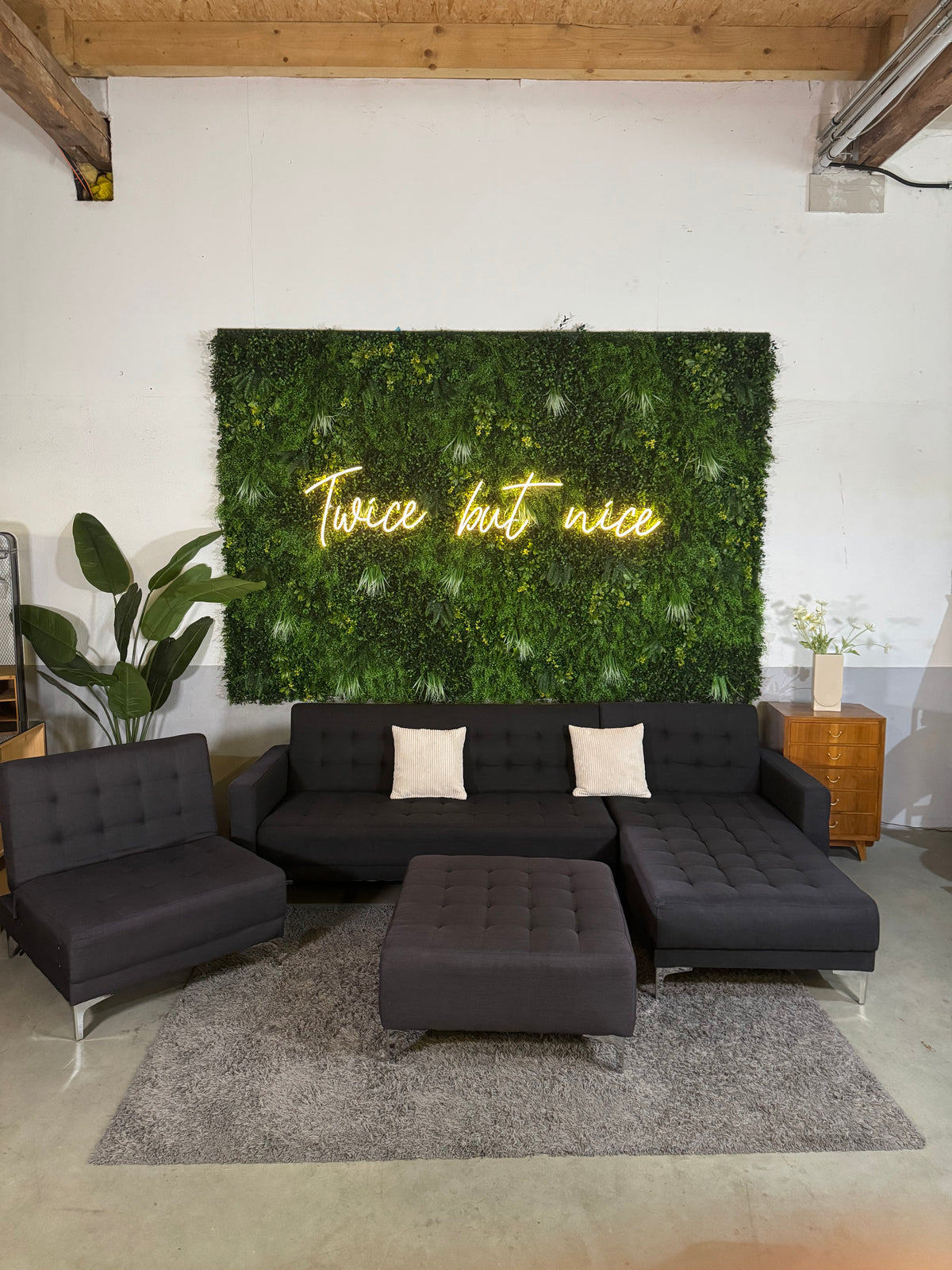 Schlafsofa mit Sitzhocker