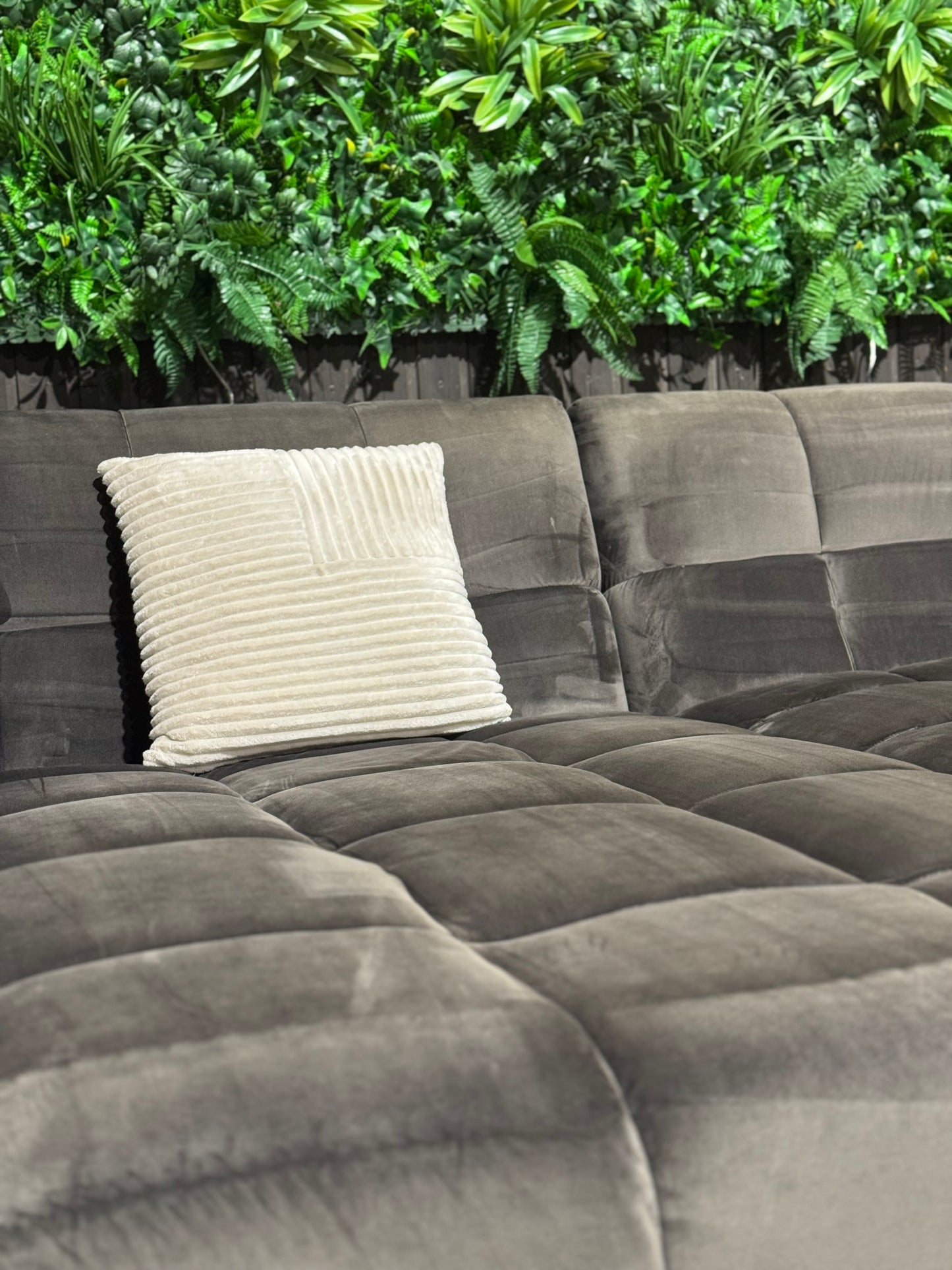 Modernes Ecksofa