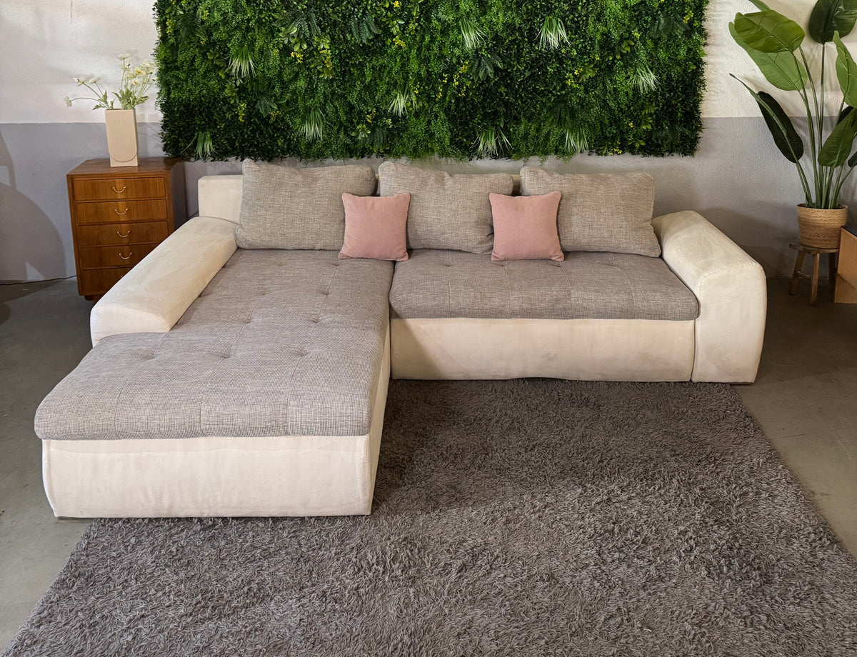 Ecksofa mit Schlaffunktion (beidseitig montierbar)