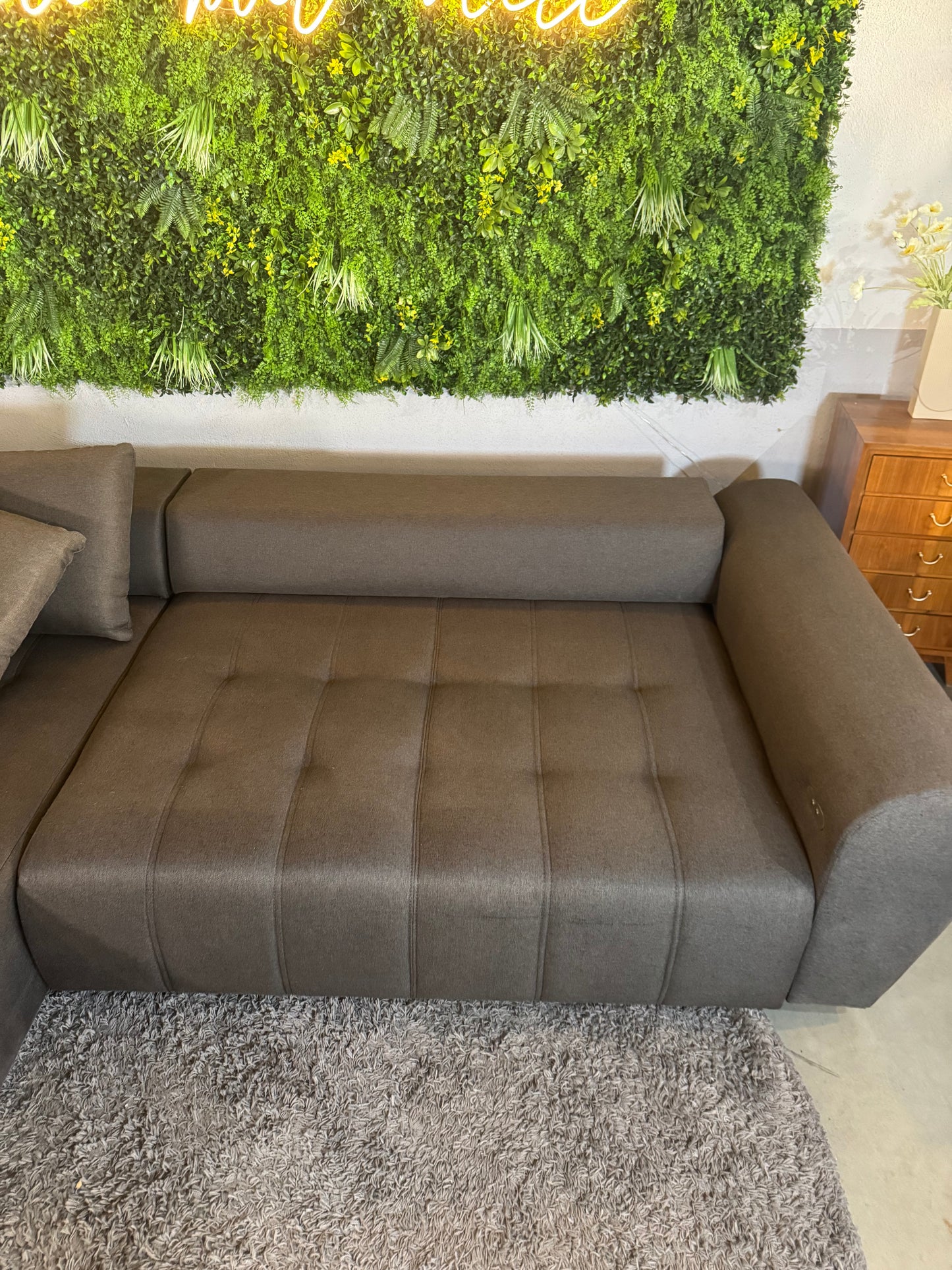 Ecksofa mit elektr. Schlaffunktion