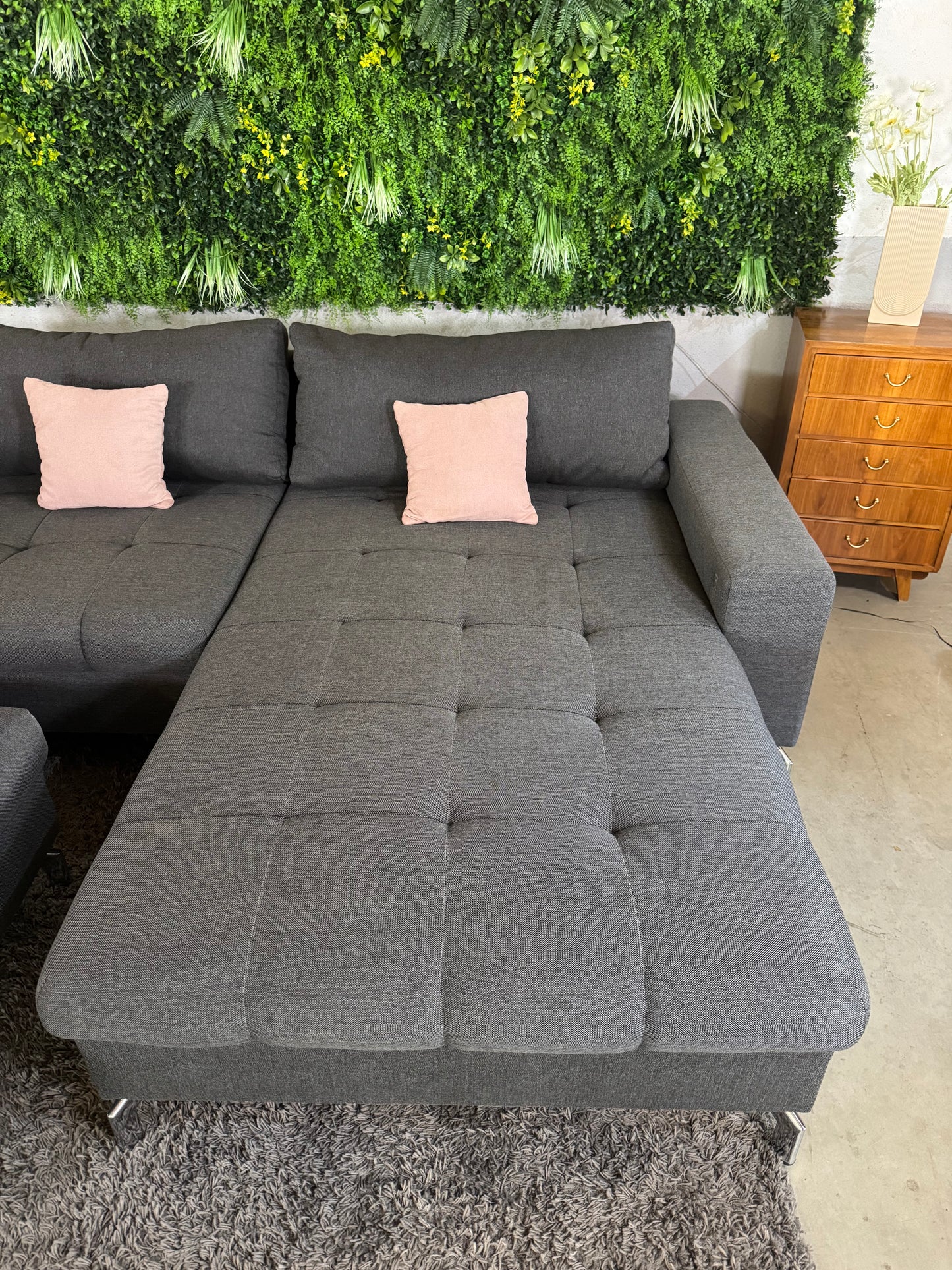 USB Ecksofa mit Hocker