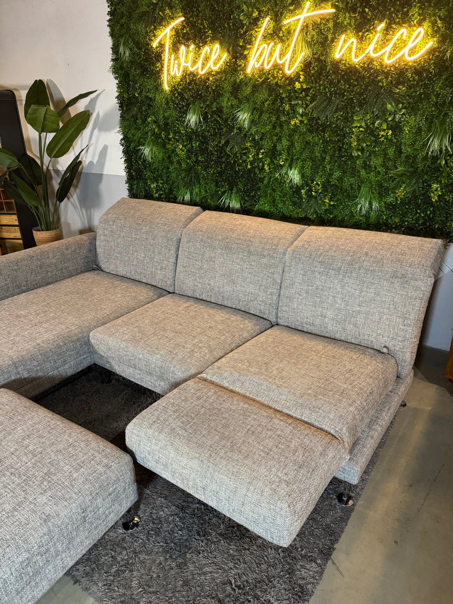 Brühl Moule Ecksofa inkl. Hocker