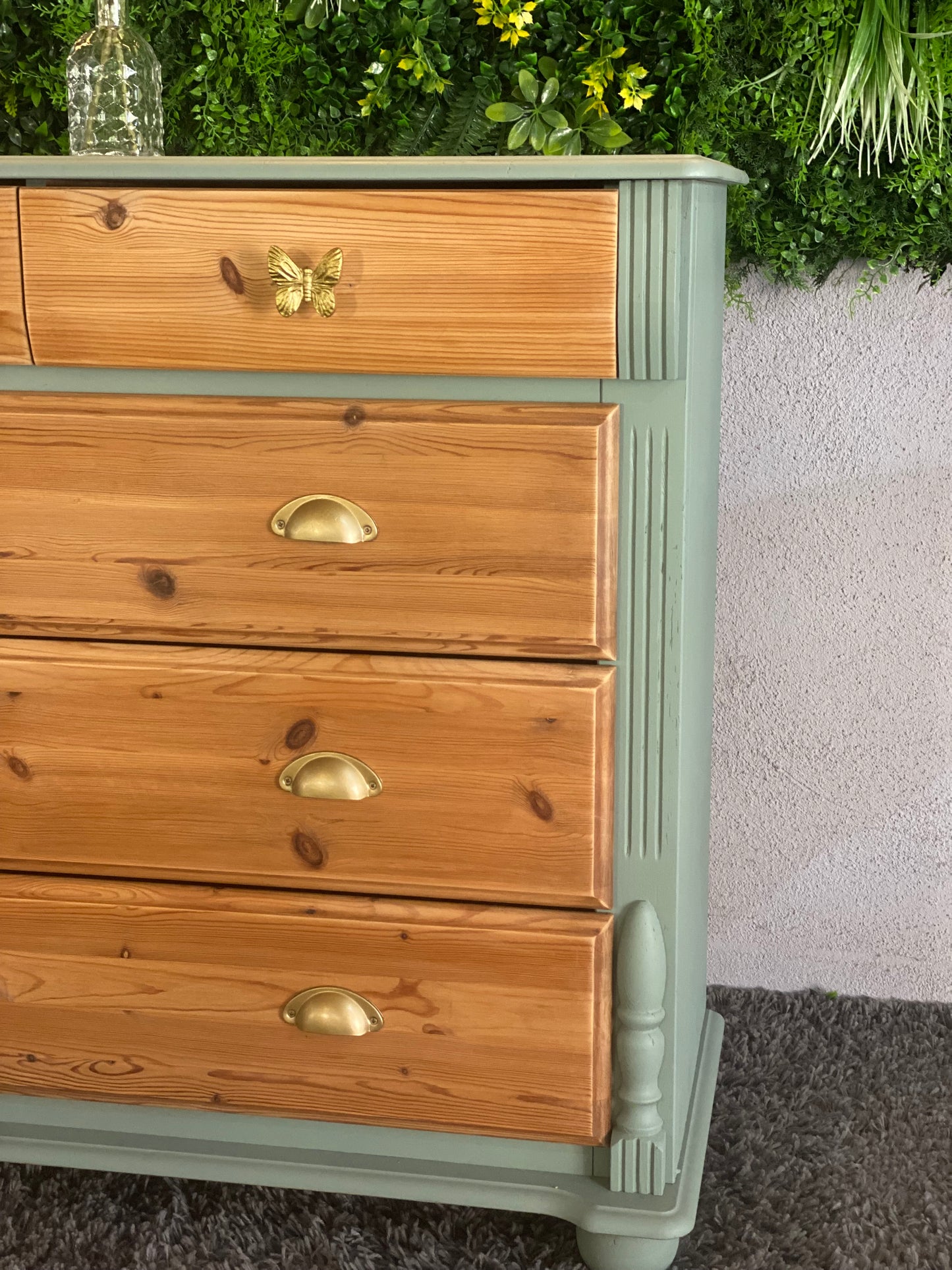 MASSIVHOLZ upcycling Kommode/Kleiderschrank/Schrank Vintage shic