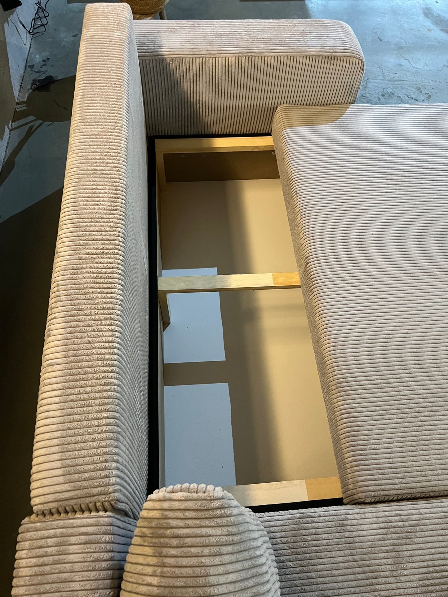 NEU Cord Ecksofa mit Schlaffunktion